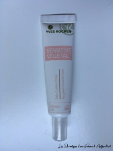 contour-des-yeux-yves-rocher